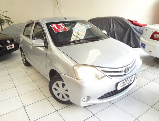 TOYOTA ETIOS 1.3 X 16V FLEX 4P MANUAL TOYOTA ETIOS 1.3 X 16V FLEX 4P MANUAL